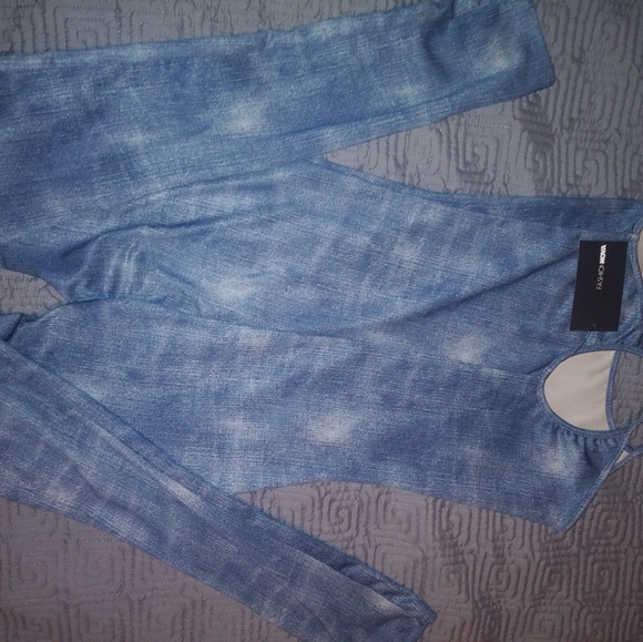 Jumpsuit - Picture 6 of 6